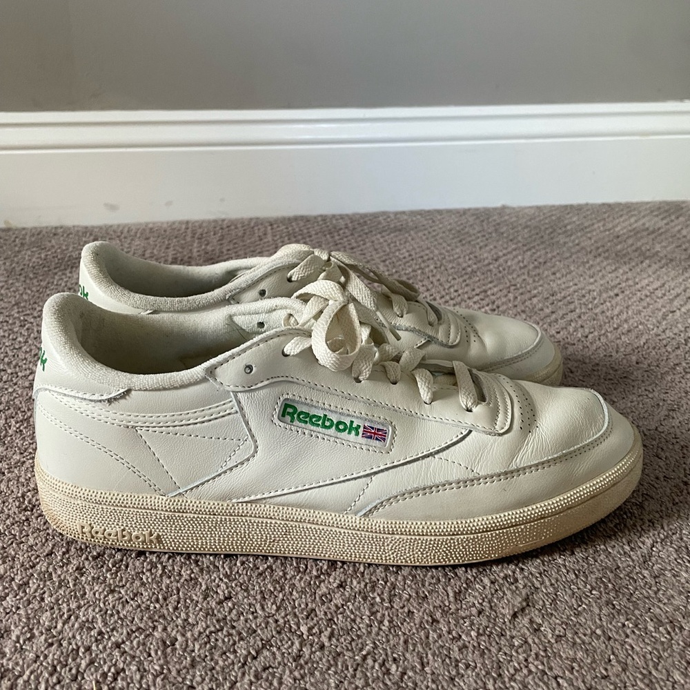 Reebok club c tennis shoes women’s size 10 M